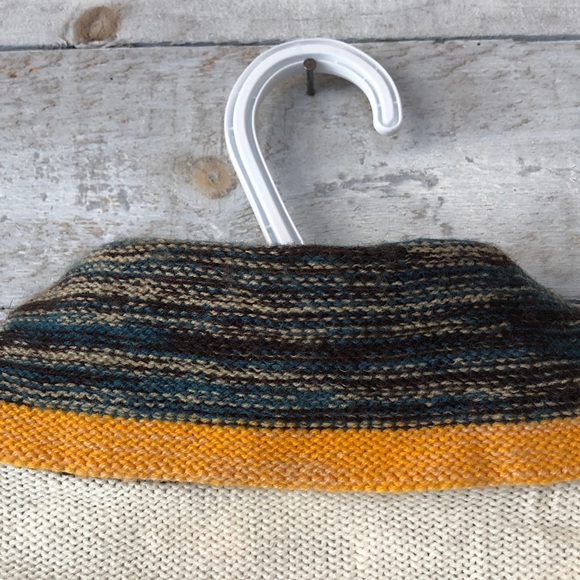 Barbra Sue Vintage Acrylic Button Cardigan - Picture 14 of 14